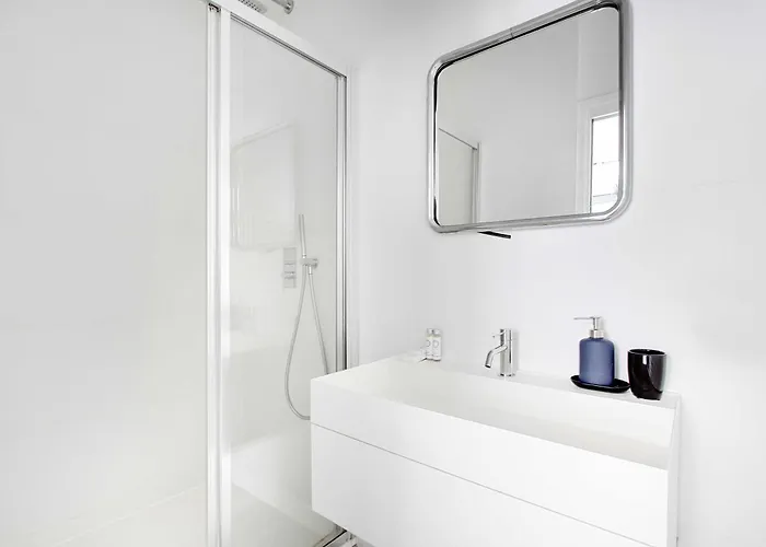 Luminous 4p2bd Sacre-coeur Montmartre - G Apartmán *